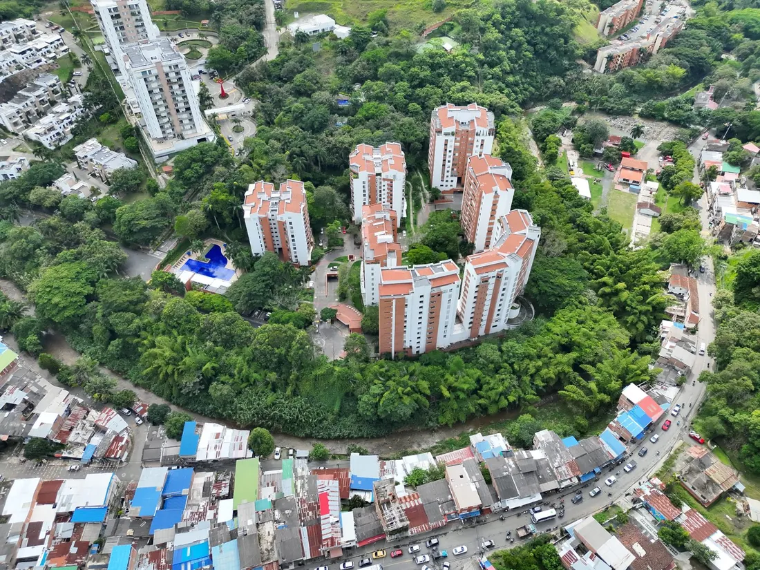 Barrio en proceso de actualización catastral
